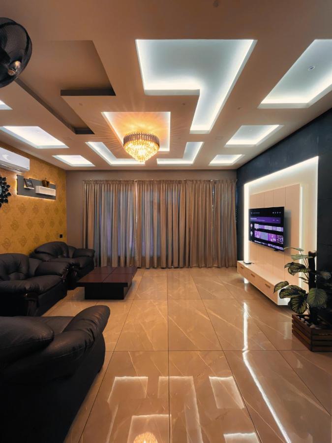 Bbc Luxury Apartments Perintalmanna Exteriér fotografie